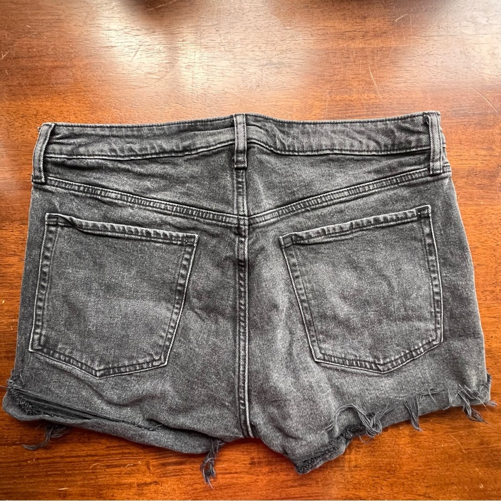 Old Navy Distressed Black Denim Shorts - Picture 5 of 7
